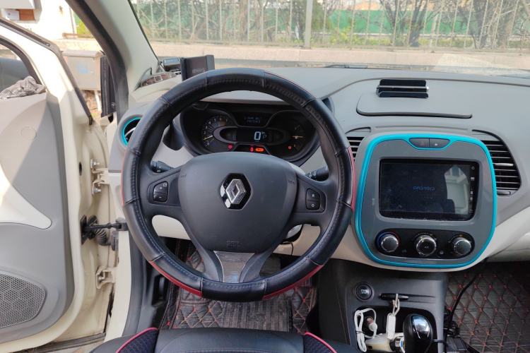 Used Renault Captur 2015 1.2T Automatic Comfort Edition
