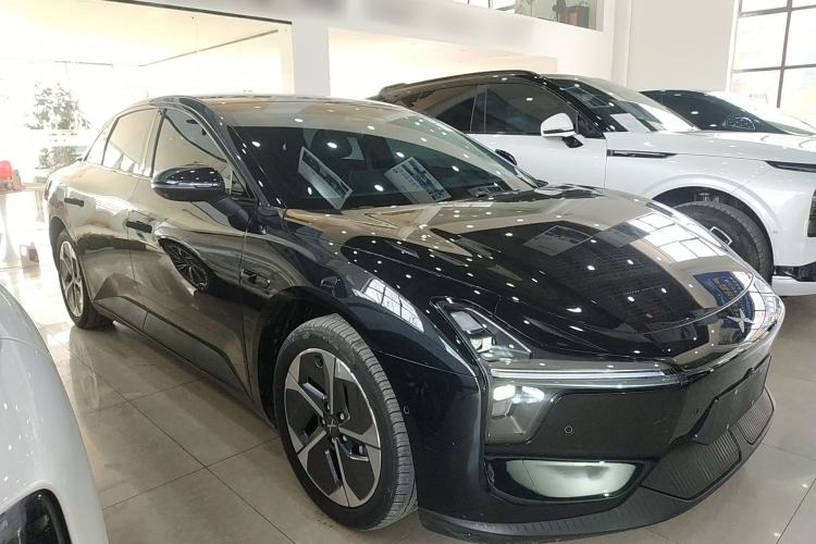 Used XPeng MONA M03 2024 620 with Ultra-Long Range
