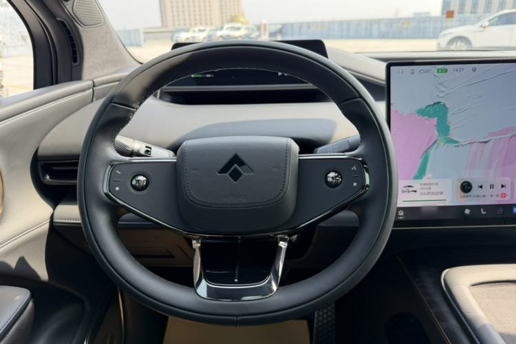 Used Hyptec HL 2025 700 Ultra Six-Seater All-Wheel-Drive LiDAR Version