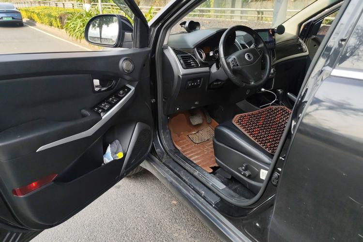 Used SsangYong Korando 2013 2.0L Gasoline 4x4 Automatic Elite Navigation Edition
