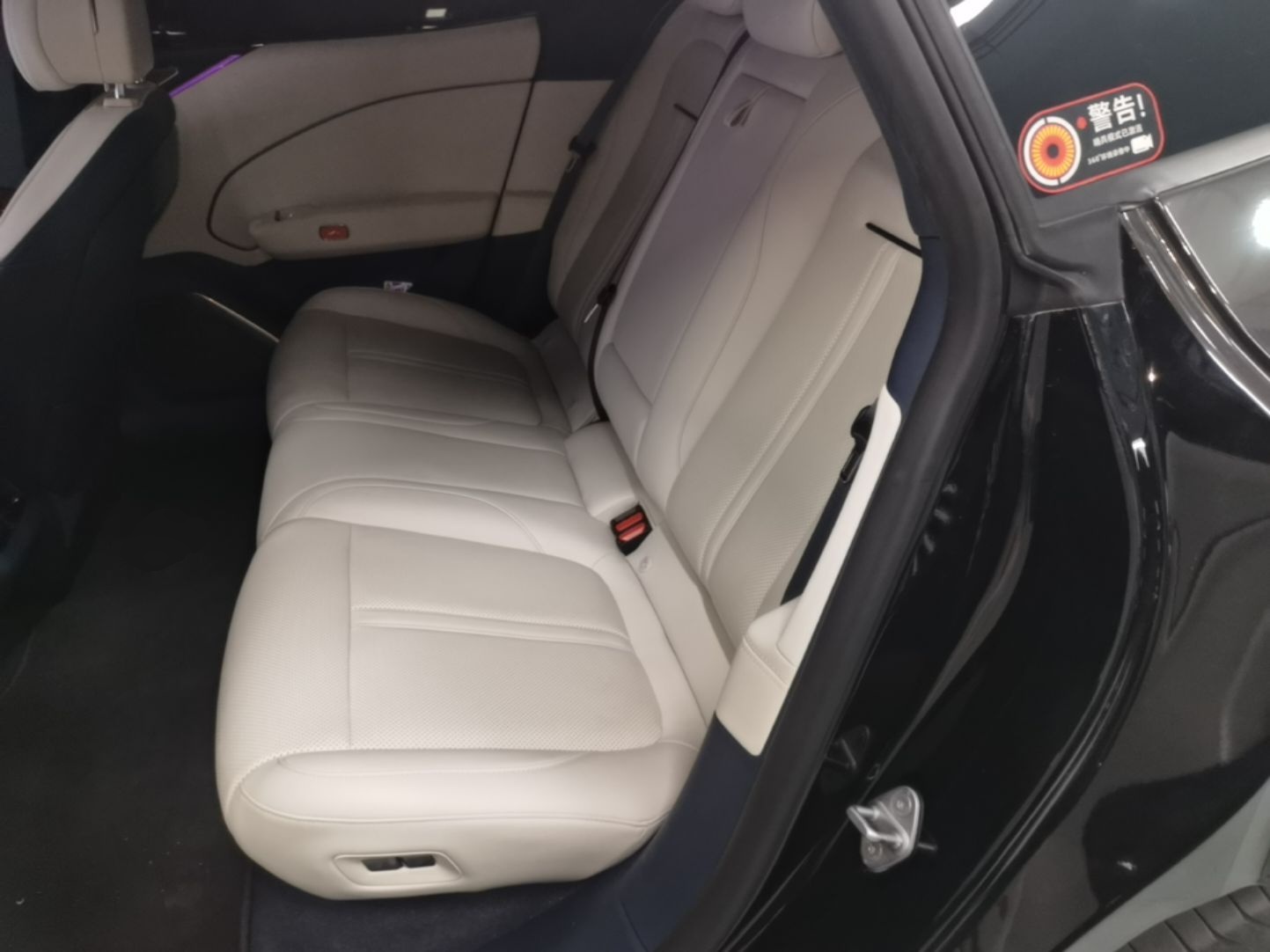 Zeekr 007 2025 Long-Range All-Wheel-Drive Intelligent Driving Version 100 kWh — снимка 20