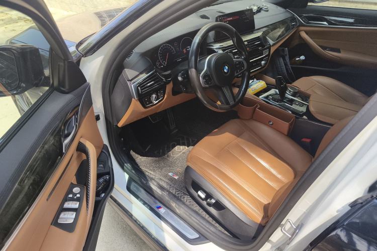 Used BMW 5 Series 2019 530Li Leading Model M Sport Package
