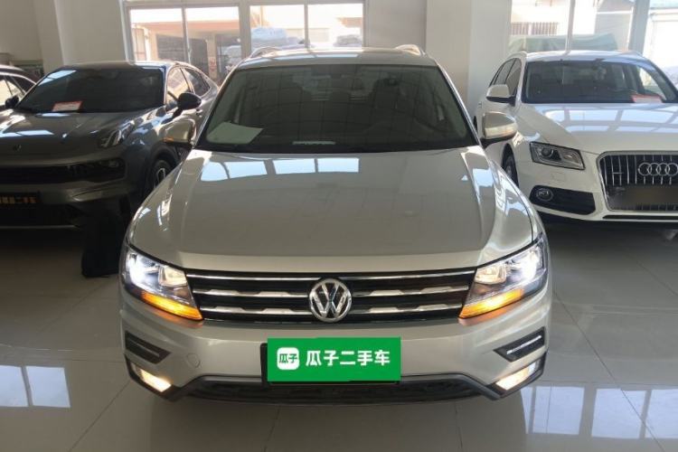 Used Volkswagen Tiguan L 2020 330TSI Automatic Two-Wheel Drive Panoramic Comfort Edition China VI Standard