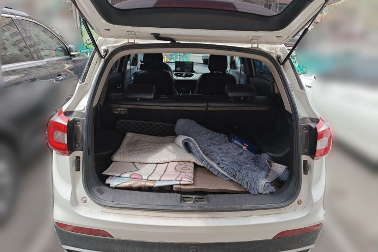 Used Baojun 510 2017 1.5L Automatic Fashion Model
