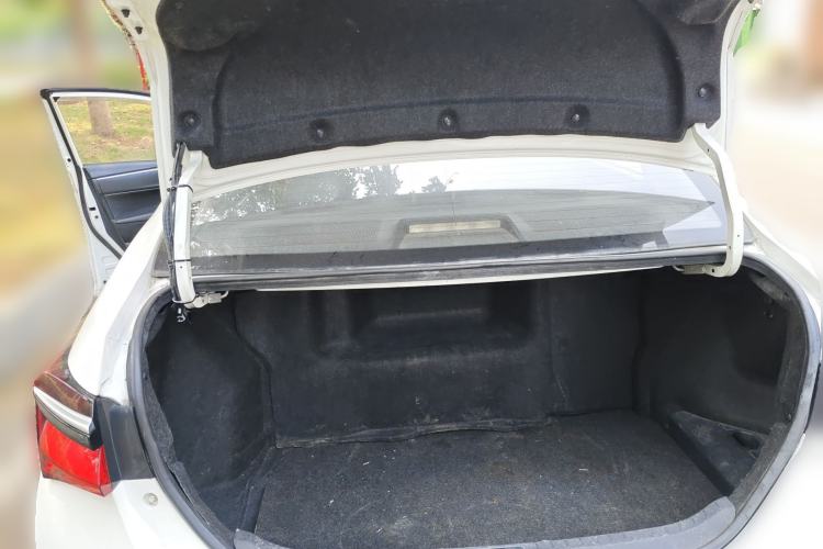 Used Toyota Corolla 2017 Revised Dual-Engine 1.8L E-CVT Leading Edition Trunk