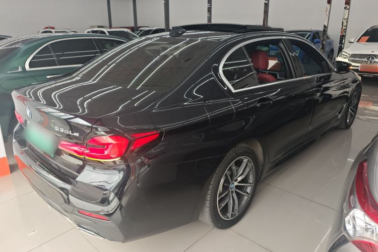 Used BMW 5 Series New Energy 2021 535Le Pioneer Edition M Sport Package Rear Right 45 Deg