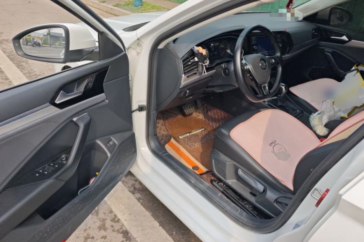 Used Volkswagen Sagitar 2020 200TSI DSG Comfort Version China VI Standard Driver Seat