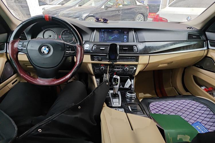 Used BMW 5 Series 2012 520Li Elegant Edition Center Console