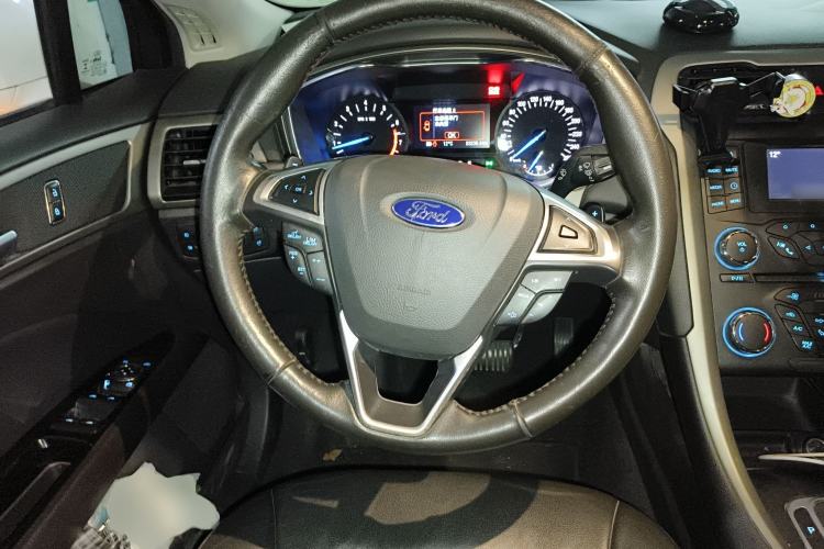 Used Ford Mondeo 2013 2.0L GTDi 200 Fashion Edition