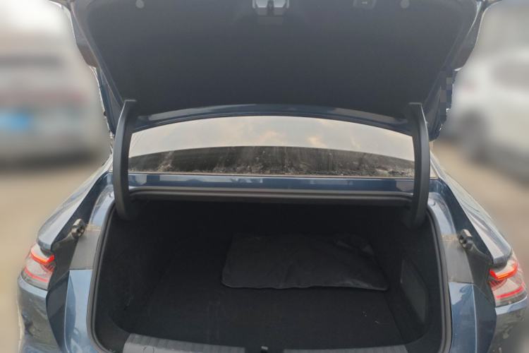 Used Geely Galaxy 8 2025 130km EM-P Starship Edition