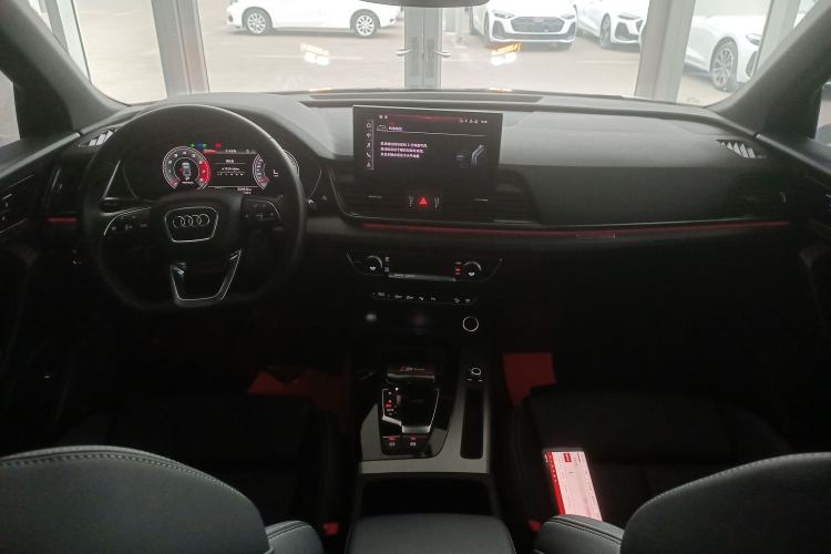 Used Audi Q5L Sportback 2021 40 TFSI Fashion Model Center Console