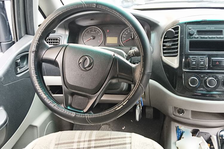 Used FORTHING Lingzhi 2018 M3 1.6L 7-Seater Comfort Model
