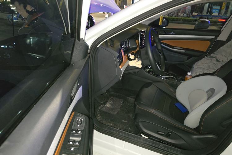 Used Volkswagen Bora 2025 Model, Facelifted 200TSI DSG Yuexing PRO Edition
