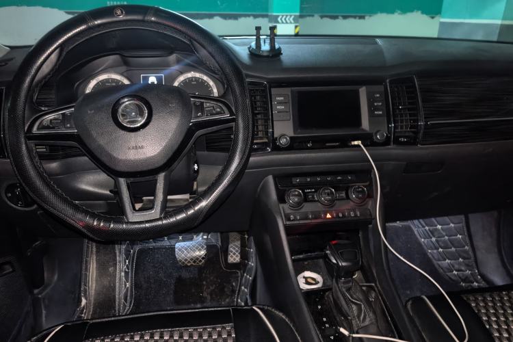 Used Skoda Kodiaq 2017 TSI330 7-Seater Two-Wheel-Drive Luxury Tech Edition