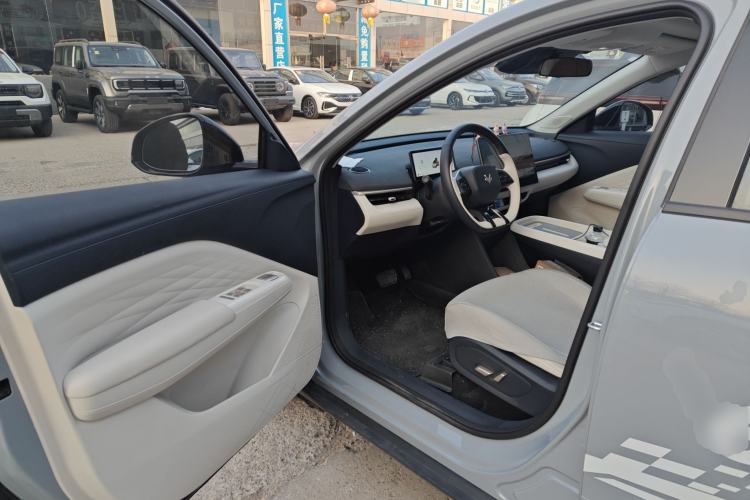 Used ARCFOX T1 2025 Model 425 MAX
