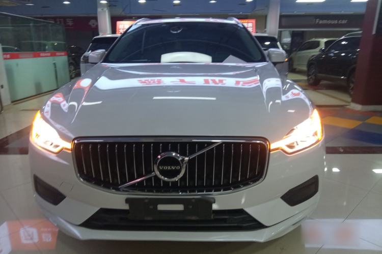 Used Volvo XC60 2019 T5 4x4 Smart Edition China V Standard
