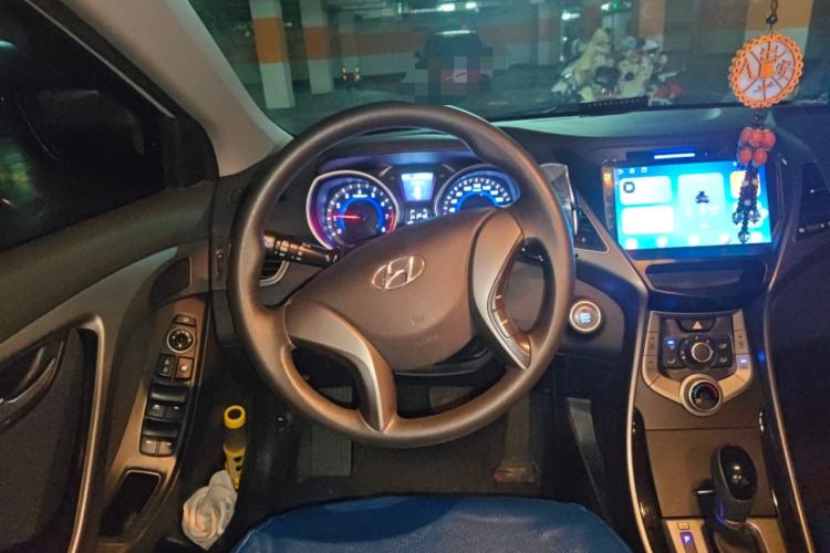 Used Hyundai Elantra (5th Generation / Langdong) 2015 1.6L Automatic Leading Model Steering Wheel