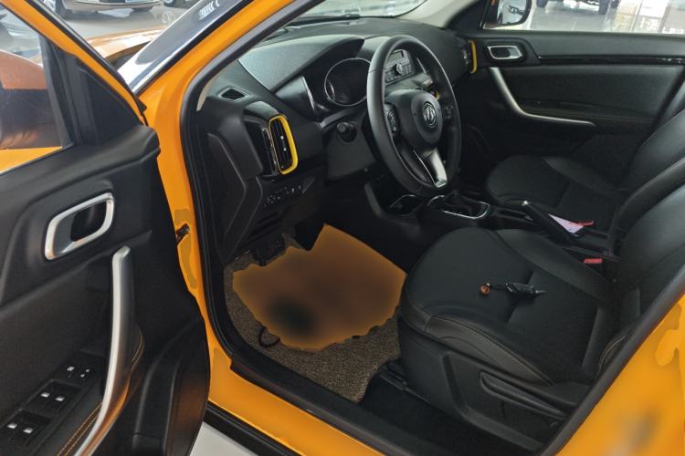 Used Dongfeng Aeolus AX4 2017 1.6L DCT Trendy Style
