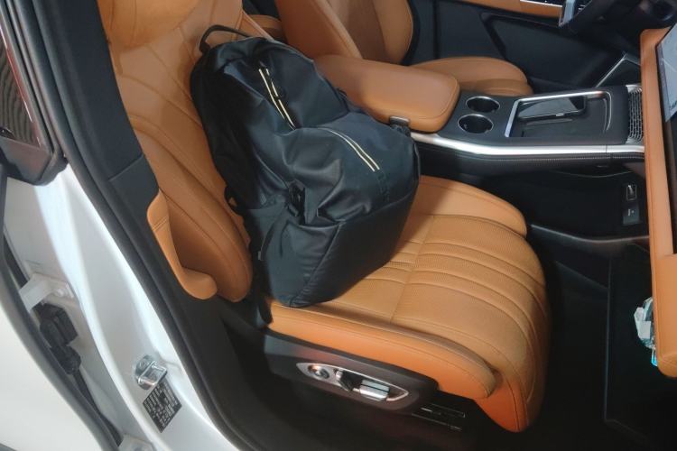 Used XPeng G9 2024 702 Max Right Front Seat