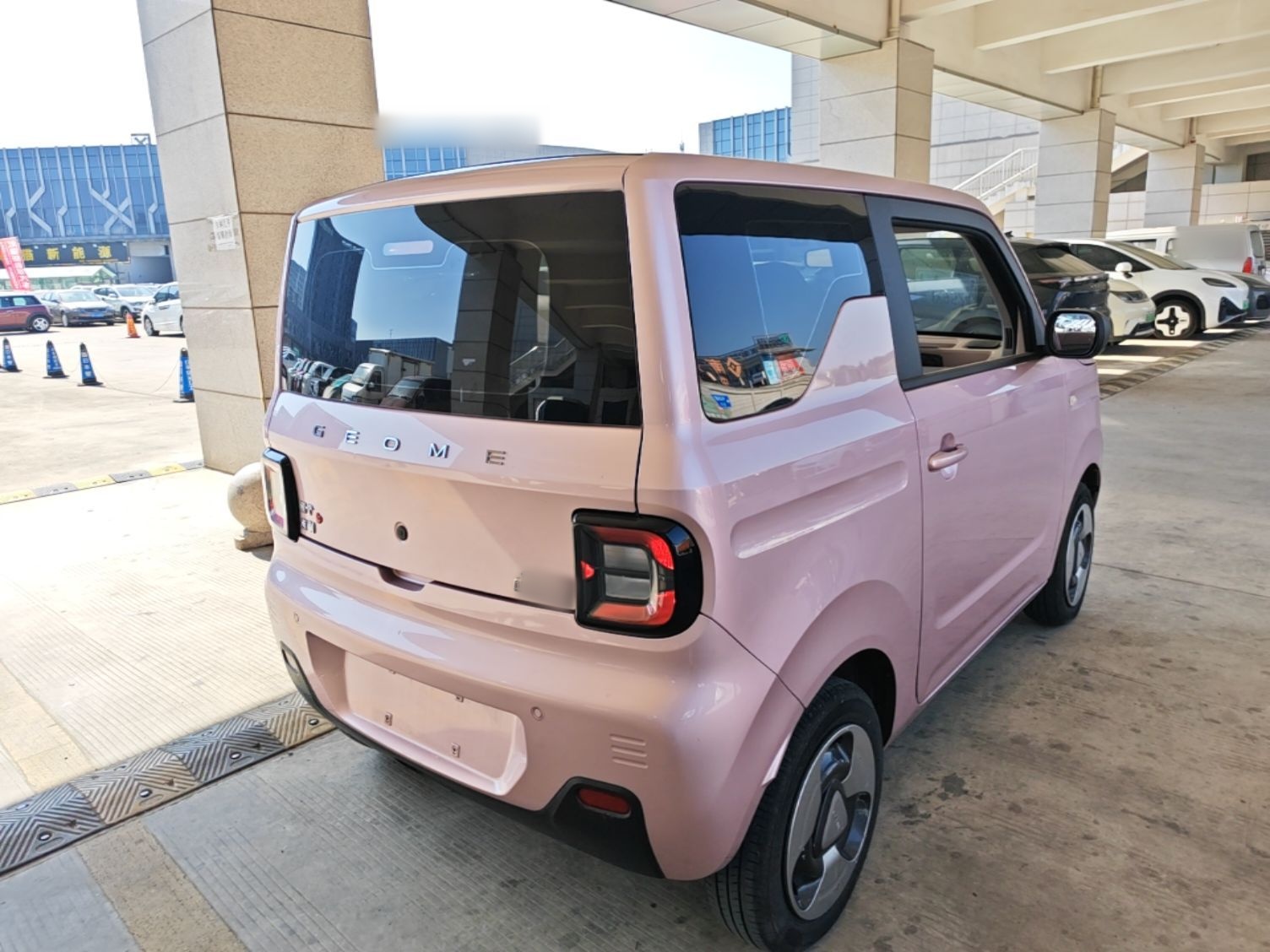 Geely Galaxy Panda 2023 Panda Mini 200km Dynamic Bear — снимка 6