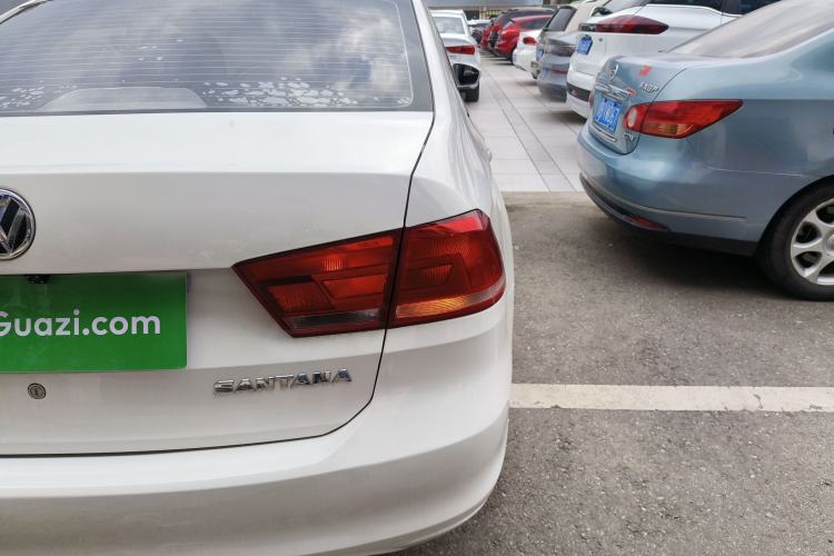 Used Volkswagen Santana 2015 1.4L Manual Fashion Edition
