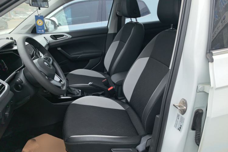 Used Volkswagen Tacqua 2023 200TSI DSG Joy-Connect Edition
