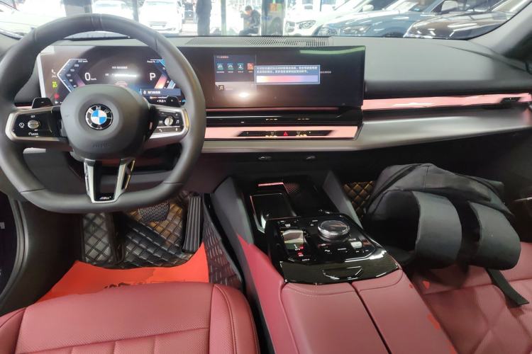 Used BMW 5 Series 2025 525Li M Sport Package