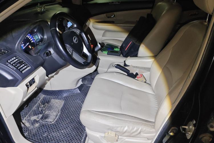 Used BYD S6 2013 Jingyue Edition 2.0L Manual Luxury Model 5 Seats