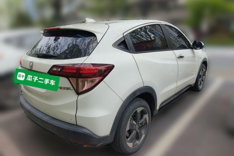 Used Honda Vezel 2017 1.8L CVT Front-Wheel Drive Pioneer Edition Rear Right 45 Deg