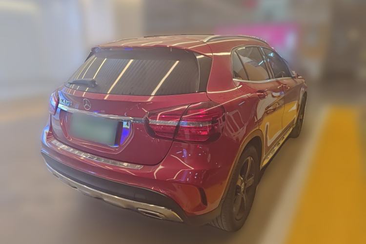 Used Mercedes-Benz GLA 2019 GLA 200 Fashion Model Rear Right 45 Deg