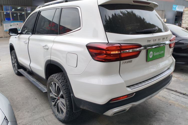 Used Roewe RX8 2018 30T Smart Connectivity All-Wheel Drive Supreme Edition Exterior 2