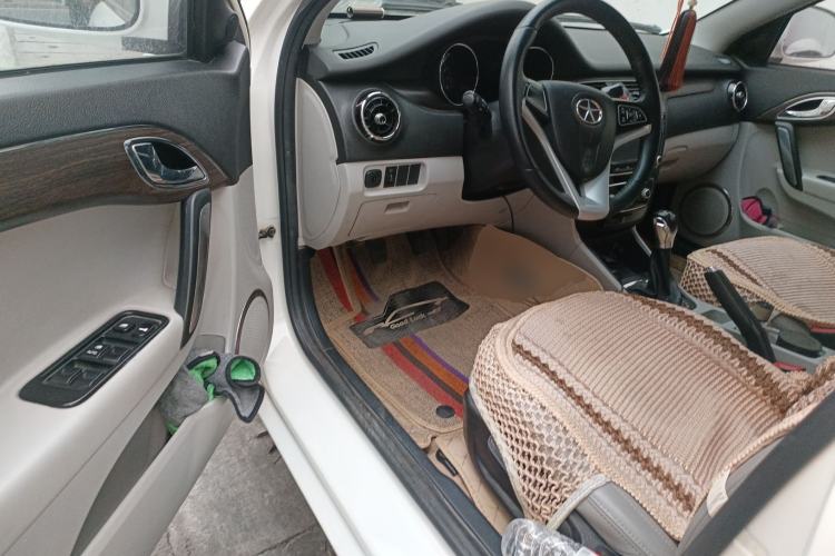 Used JAC Heyue 2016 1.5L Manual Luxury Model China V Standard