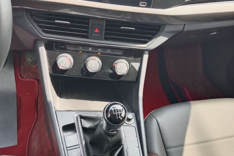 Used Volkswagen Bora 2021 1.5L Manual Comfort Smart Connect Edition
