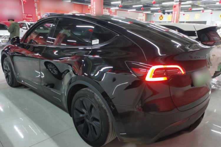 Used Tesla Model Y 2023 Rear-Wheel-Drive Version Rear Left 45 Deg