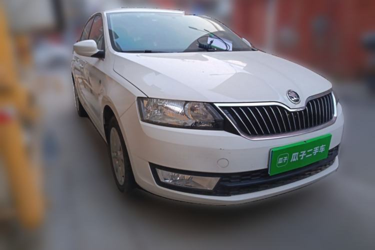 Used Skoda Rapid 2015 1.6L Manual Preferred Model