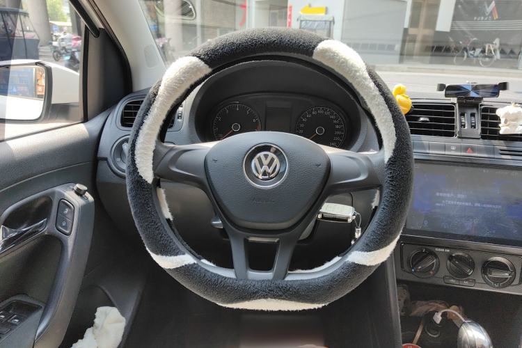 Used Volkswagen Polo 2016 1.4L Automatic Trendy Model Steering Wheel