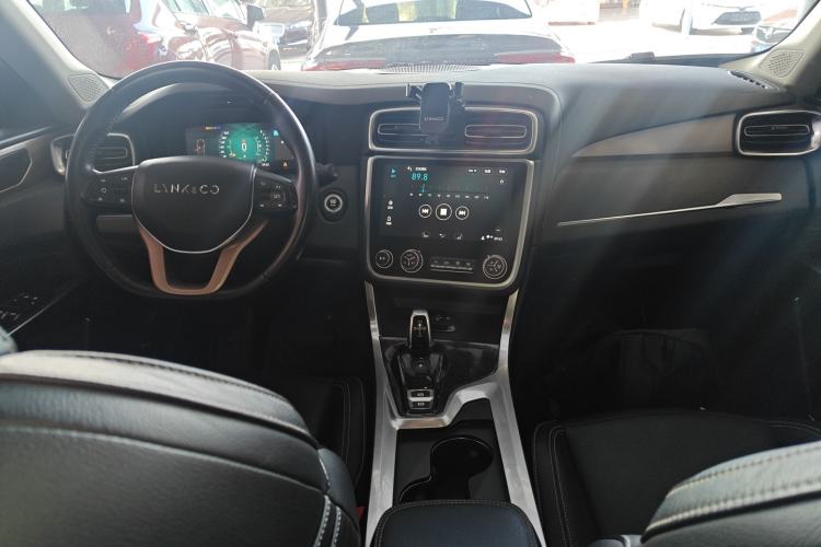 Used Lynk & Co 01 2018 2.0T Two-Wheel-Drive + Version