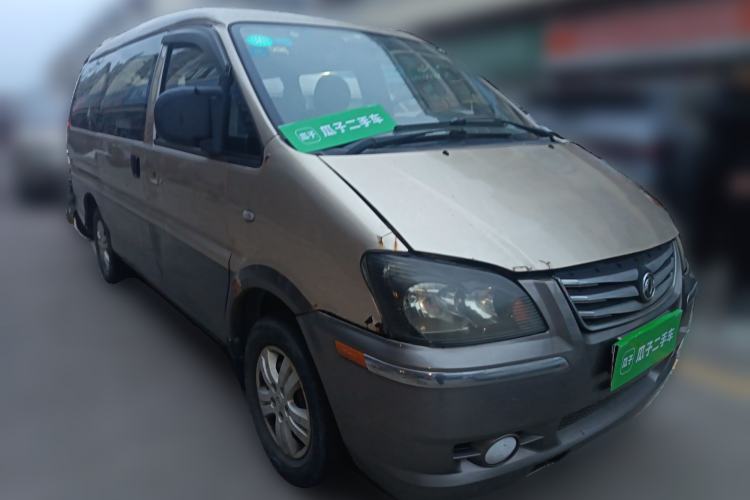 Used FORTHING Lingzhi 2016 M3L 1.6L 7-Seater Comfort Model Front Right 45 Deg