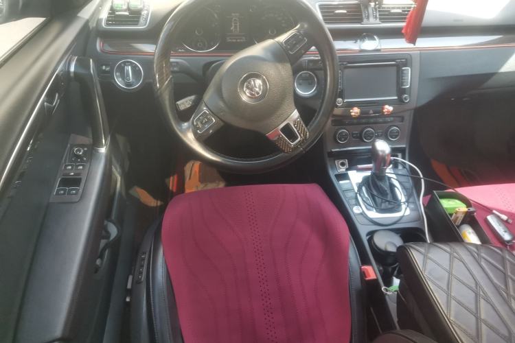 Used Volkswagen Magotan 2013 2.0 TSI Prestige Model Steering Wheel