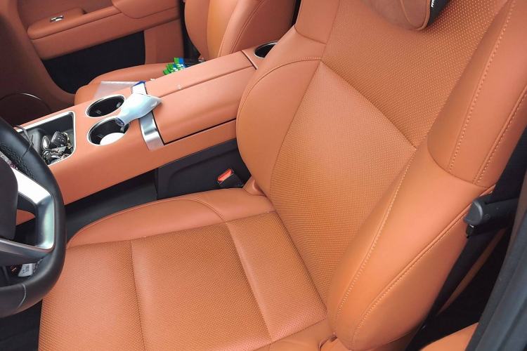 Used Li Auto L8 2023 Pro Model
