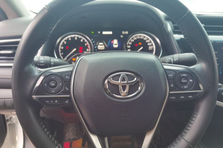 Used Toyota Camry 2019 Revised Version 2.5G Luxury Edition Steering Wheel