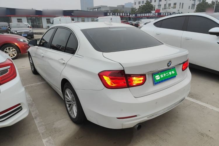 Used BMW 3 Series 2015 316Li Fashion Model
