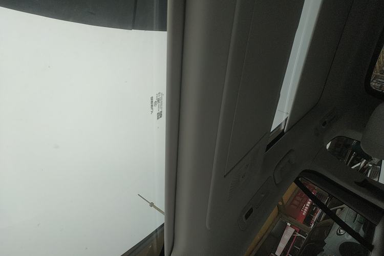 Used Geely Galaxy M9 2025 Model 210km Four-Wheel-Drive Leading Edition Headliner