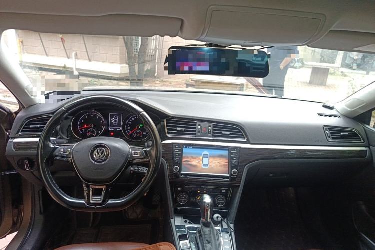 Used Volkswagen Lamando 2015 280TSI DSG Comfort Edition
