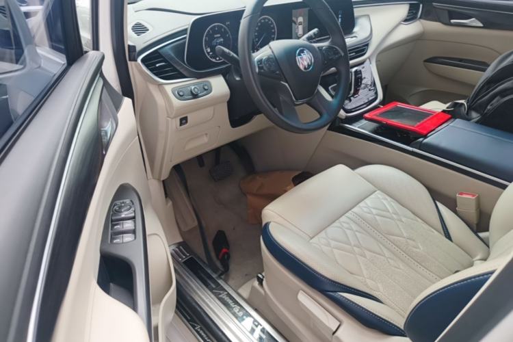 Used Buick GL8 2021 ES Landtrek 653T Comfort Edition
