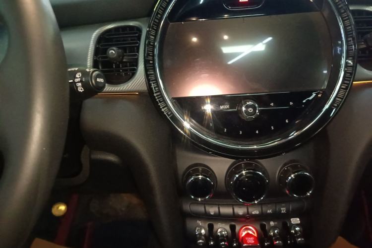 Used MINI MINI 2022 1.5T COOPER Classic Edition Five-Door Version