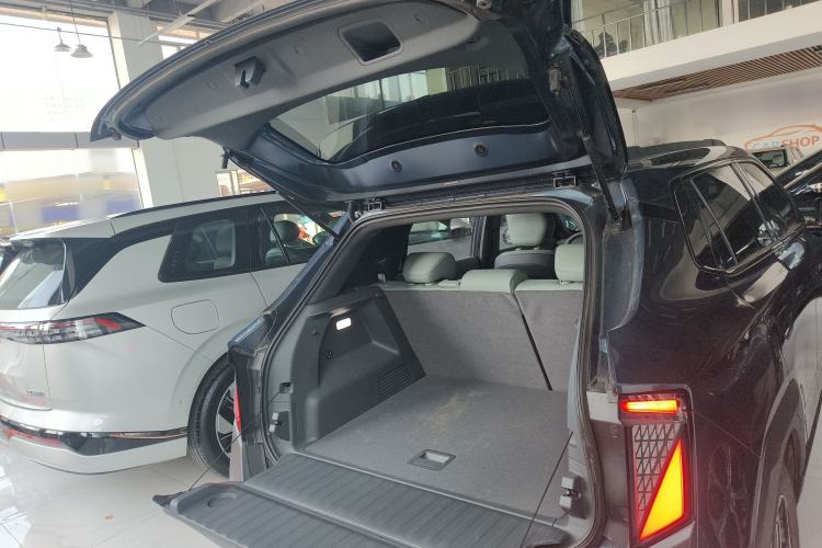 Used Dongfeng NAMMI 06 2025 471 Ultra
