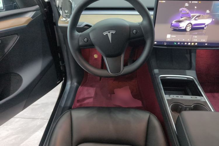 Used Tesla Model Y 2022 Rear-Wheel-Drive Version
