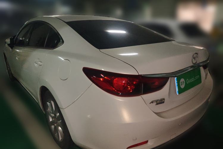 Used Mazda Atenza 2015 2.0L Blue Sky Luxury Edition
