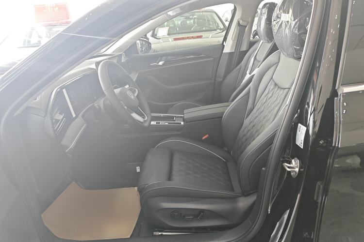 Used Volkswagen Magotan 2026 380TSI DSG Prestige Package—Daimai Package
